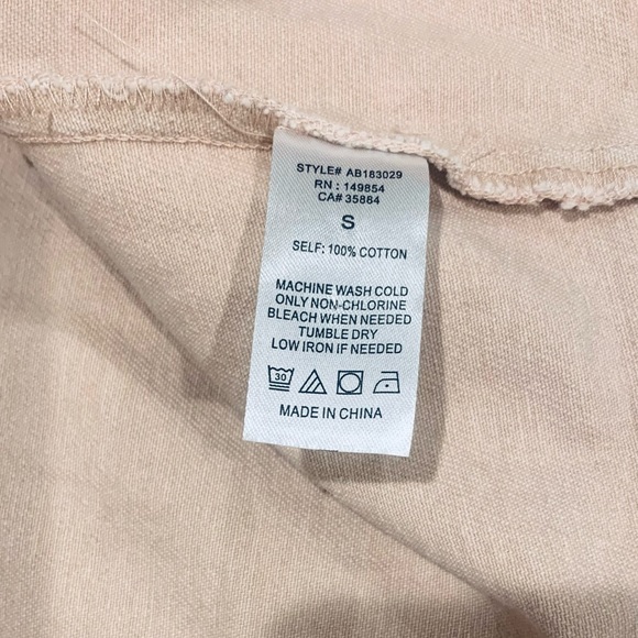 Sadie & Sage Cropped Jean Jacket - Picture 5 of 6